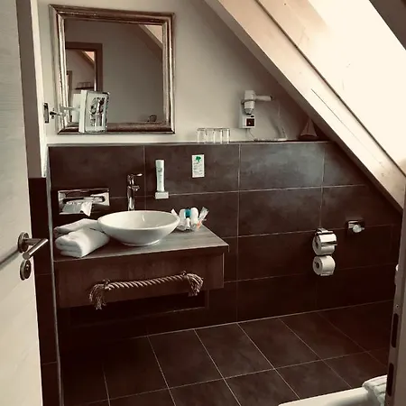 Der Leuchtturm-gastro Gmbh מלון 4*