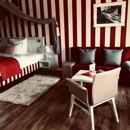 Der Leuchtturm-gastro Gmbh 4* Geierswalde