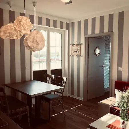 Der Leuchtturm-gastro Gmbh 4* Geierswalde