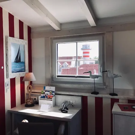 Der Leuchtturm-gastro Gmbh מלון גיירסוואלדה