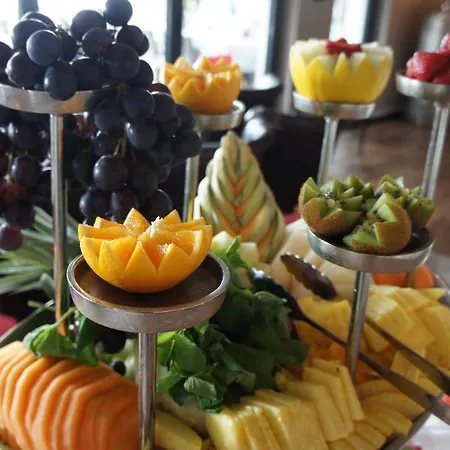 Der Leuchtturm-gastro Gmbh גיירסוואלדה