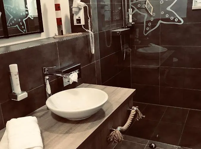 فندق Der Leuchtturm-gastro Gmbh جيرسفالديه