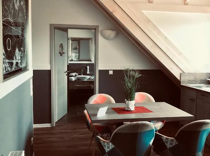 Der Leuchtturm-gastro Gmbh Geierswalde