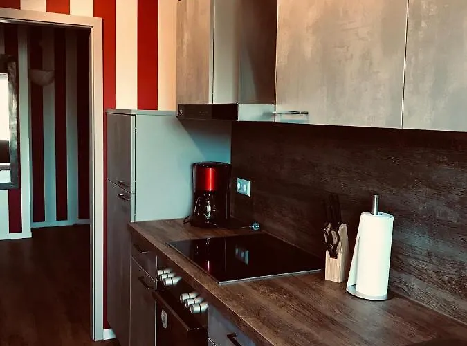 Der Leuchtturm-gastro Gmbh جيرسفالديه