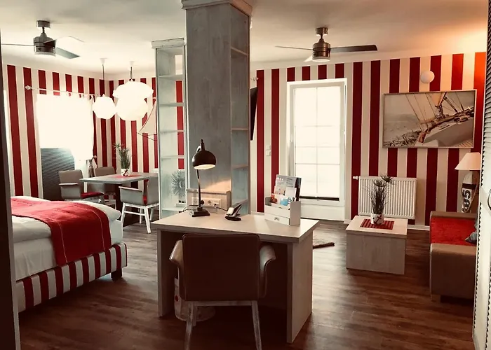 Der Leuchtturm-gastro Gmbh جيرسفالديه